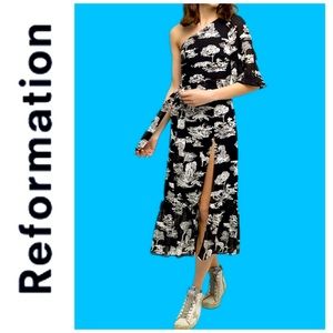 Reformation Freeport Safari Dress, Size 6, BRAND NEW!